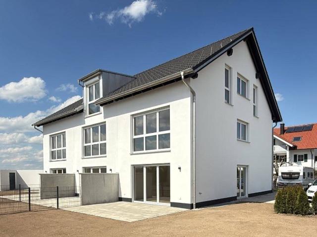 ERSTBEZUG MODERN GARTENPARADIES Reiheneckhaus in Ortsrandlage von Buchloe