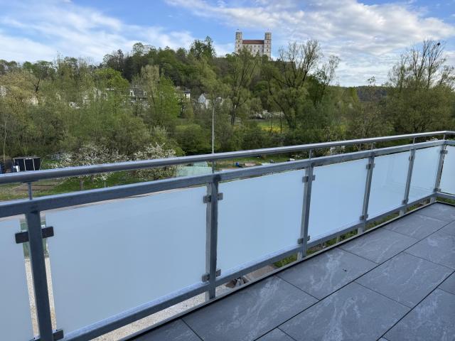 ERSTBEZUG Moderne Wohnung WHG Nr. 5 3 ZKB im DG mit Balkon, ca. 71 m²