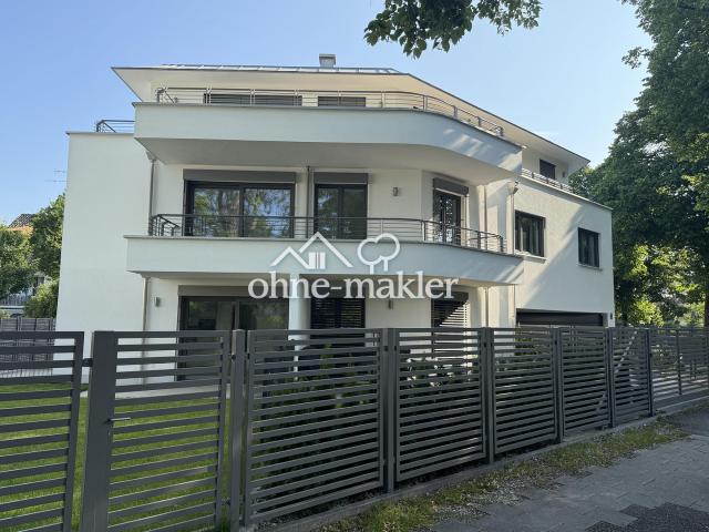 Erstbezug Maxhof Exklusive 4 Raum Wohnung mit Balkon, Terrasse und EBK mit Insel