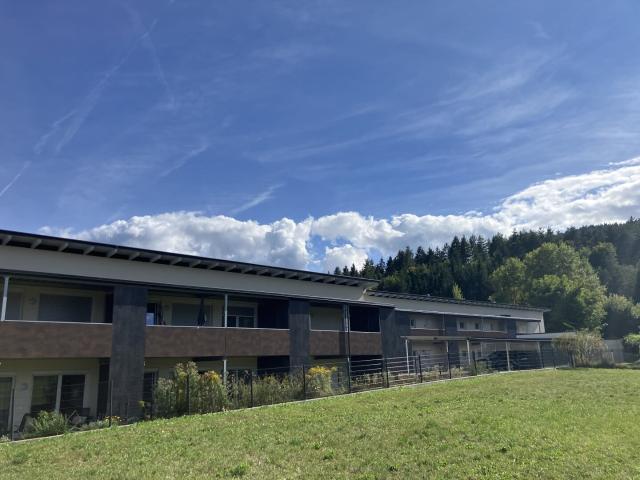 INNENHOFLAGE mit BALKON