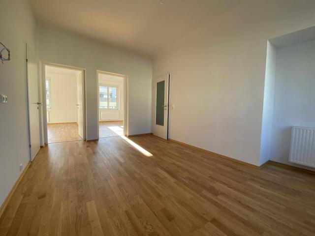 Erstbezug nach Generalsanierung!Stadtwohnung beim neuen Rathaus in Urfahr, 4 Zimmer.WG geeignet!