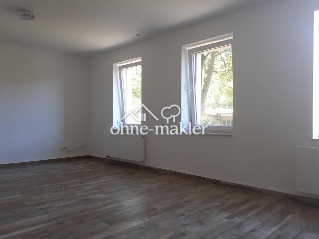 ERSTBEZUG NACH SANIERUNG! 2R Wohnung in ruhiger Lage + Stellplatz, ca. 42 m²