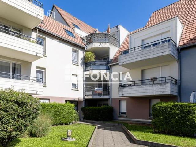 ERSTEIN Appartement deux pièces avec terrasse et parking privatif