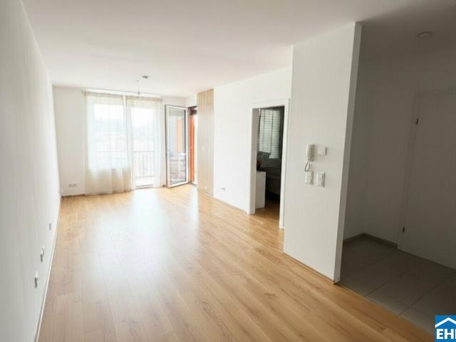 Erstklassige 2 Zimmerwohnung mit Freifläche nahe Center West und Strassganger Bad