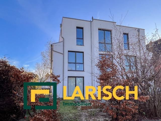Erstklassige barrierefreie 3 Zimmer Erdgeschoss Wohnung gehobene Ausstattung und modernes Design