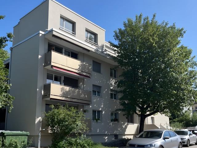 ERSTVERMIETUNG 4.5 Zimmer Attika Wohnung, 8048 Zürich zu vermieten