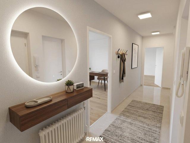 Erstvermietung nach Sanierung | 3,5 Zimmer 95m² Wohnfläche zzgl. Balkon & KFZ Abstellplatz