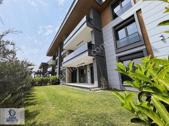 Ersan Özdemir İnşaattan Cennetayağında Site İçinde Ultra Lüx 3+1