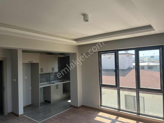 Ersay'dan Kiralık barış Mh. osmangazi Cd. okullar Bölgesi