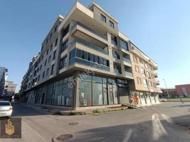 Ertuğrul Mah. 3.5+1 200 M2 Merkezi Konumda Dublex Daire