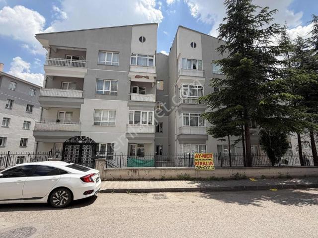 Ertugrul Gazi Mah. 3+1 Site İçerisinde Bakımlı Kiralık Daire