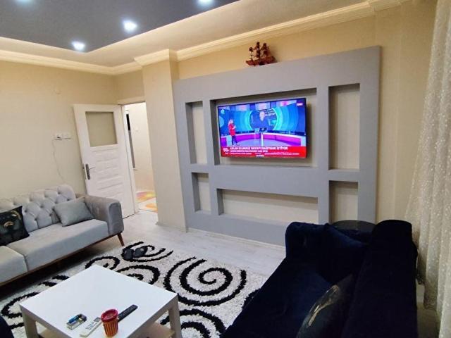 Ertas Emlak tan Sehıtler mahallesı 2+1 zemın kat satılık yenı tadılat gormus