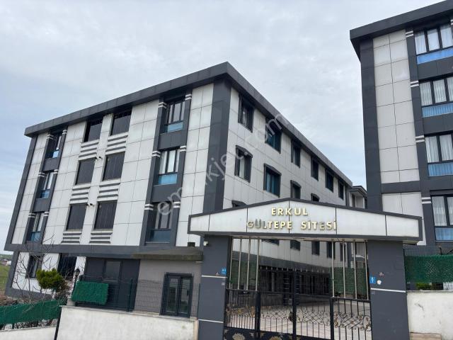eryıldız Gayrimenkul'den*gültepe Mah.site İçinde İskanlı Kiralık Lüx 2+1 Yüksek Giriş Daire