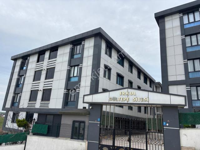 eryıldız Gayrimenkul'den*gültepe Mah.site İçinde İskanlı Kiralık Lüx 2+1 Yüksek Giriş Daire