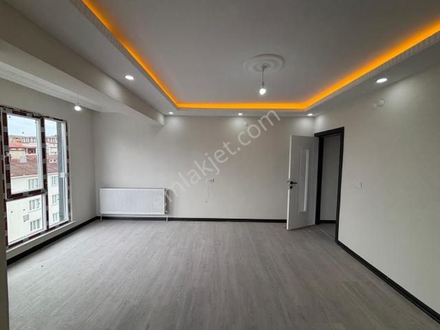 eryıldız İnşaat'tan*devlet Hastanesi,adliye Ve Diş Hastanesi Yanı İskanlı 110m2 Lüks 2+1