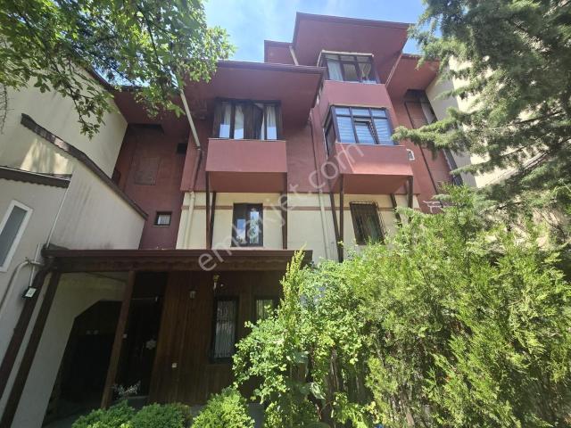 Eryaman Şeyh Şamil Mah.alarko Bloklarında 2+1 Satılık Daire