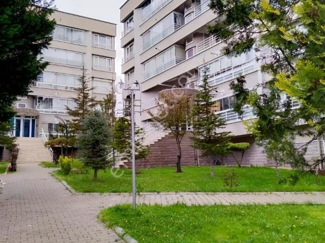 Eryaman Efor Emlaktan Ozmuhtar Sitesinde 3+1 Satılık Daire