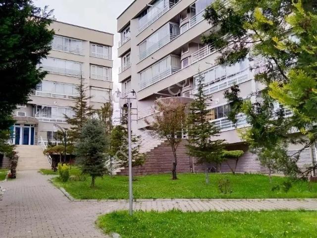 Eryaman Efor Emlaktan Ozmuhtar Sitesinde 3+1 Satılık Daire
