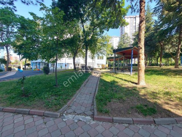 Eryaman Efor'dan 2.etap Metro Yakını Eşyalı 1+1 Kiralık Daire
