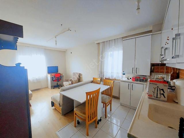 'eryaman Efor'dan Katta Eşyalı 1+1 Kiralık Daire