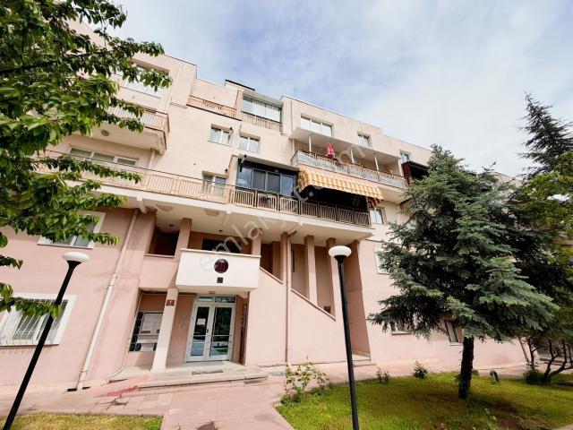 Eryaman 3.etap'ta Yatırımlık Fırsat 1+1 Daire