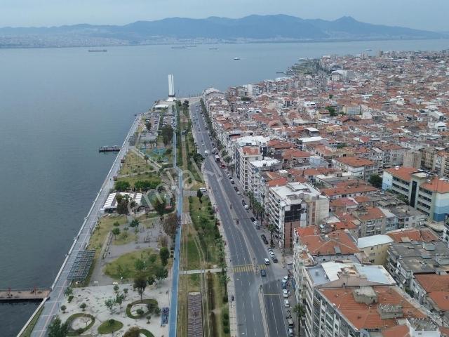 Erzden Karşıyakanın Kalbinde Ful Eşyalı Deniz Manzaralı Dublex