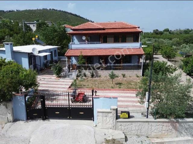 Erz'den Manisa Sancaklı Uzunçınar'da Fuul Eşyalı Dubleks Villa
