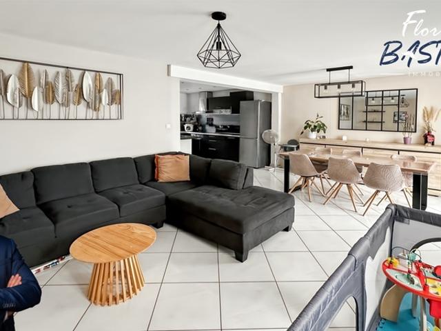 Et si votre prochaine maison était déjà prête à vous accueillir ? 113 m², 4 chambres, véranda de 25 m² et aucun travaux à prévoir