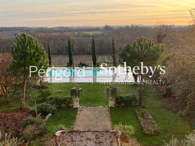 Et si cette page d'histoire devenait la vôtre ? achetez la p. 440m² Bergerac