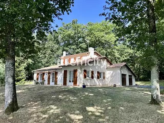 Etaules 17750 Achat / Vente maison 5 pièces t5 jardin terrasse