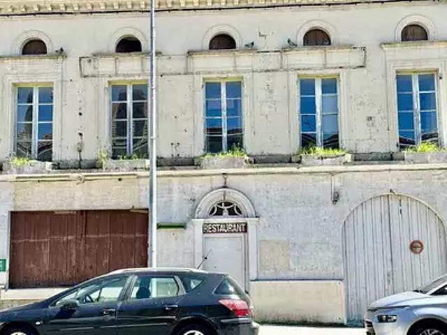 Etauliers 33820 Achat / Vente maison 10 pièces t10