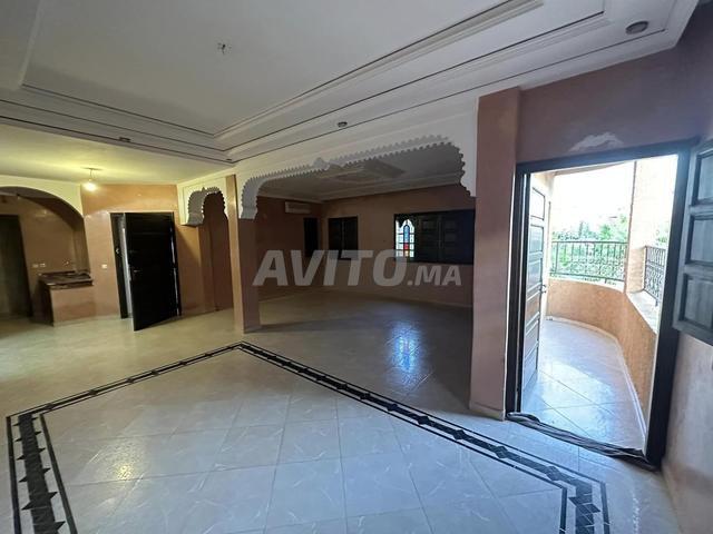 Étage de villa à louer vide 3 chambres
