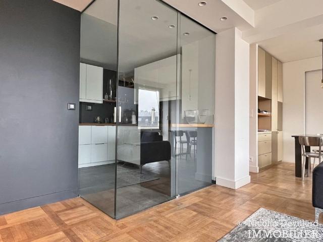 Etage élevé avec vue dégagée