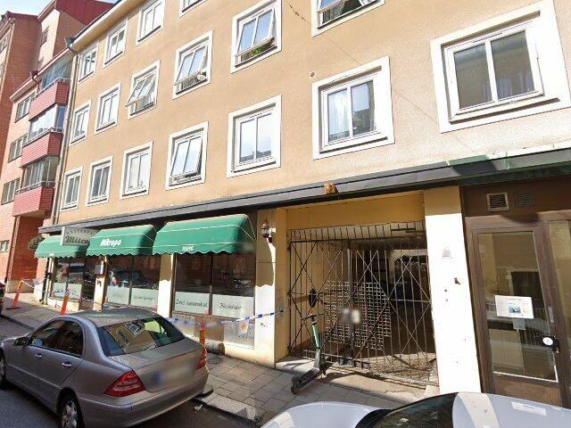 Etage lägenhet centralt läge 120 m² 10 000 kr