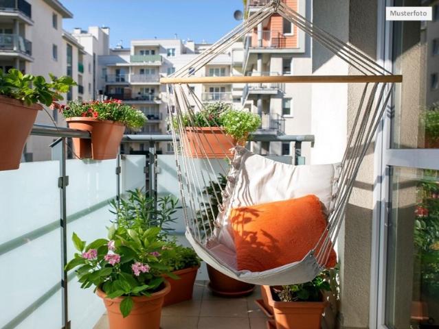 Etagenwohnung in 06526 Sangerhausen, Juri Gagarin Str