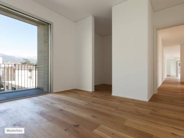 Etagenwohnung in 10789 Berlin, Rankestr. Schnell sein Provi Frei