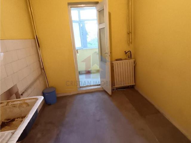 Etaj 1, Dorobanti Ap 2 camere confort 1 Decomandat liber