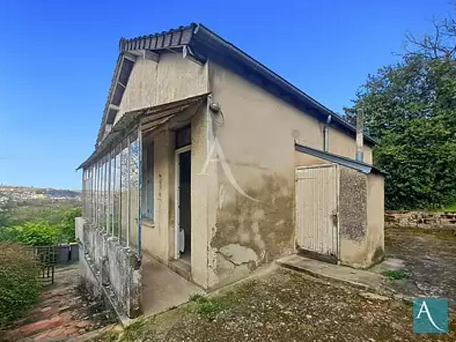 Etampes 91150 Achat / Vente maison 4 pièces t4 au dernier étage cave