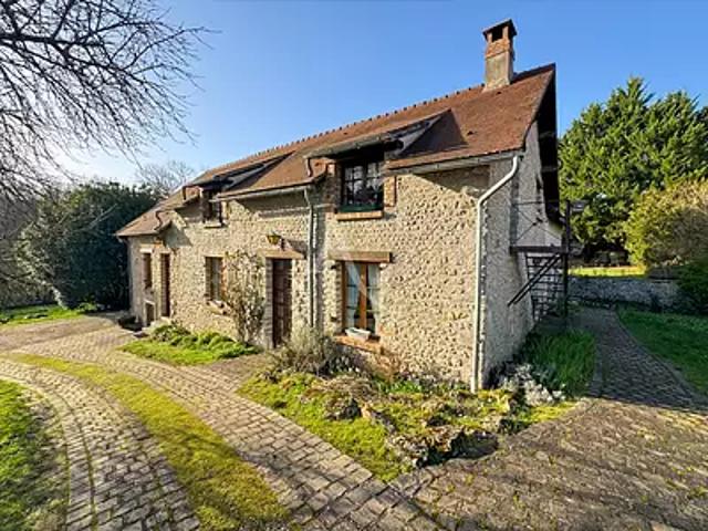 Etampes 91150 Achat / Vente maison 8 pièces t8 cave parking