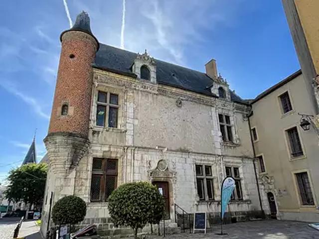 Etampes 91150 Achat / Vente appartement 1 pièce t1 au dernier étage