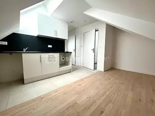 Etampes 91150 Achat / Vente appartement 1 pièce t1 au dernier étage
