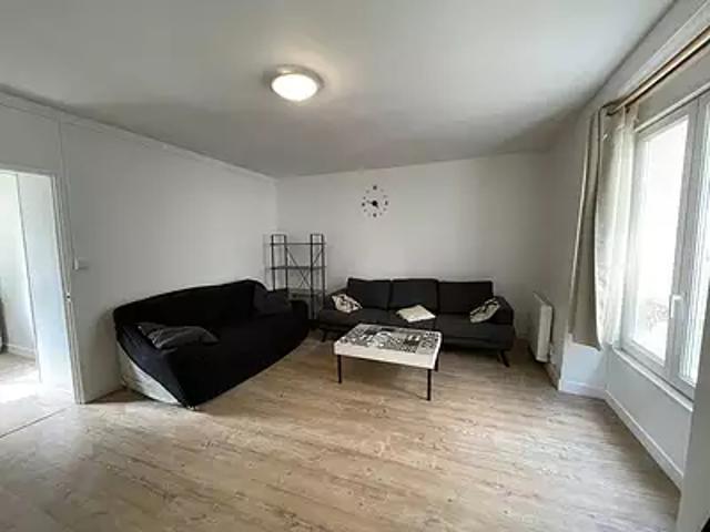 Etampes 91150 Achat / Vente appartement 2 pièces t2 au dernier étage