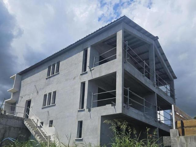 ETANG SALE LES HAUTS VENTE APPARTEMENT T4 NEUF SUPERBE VUE