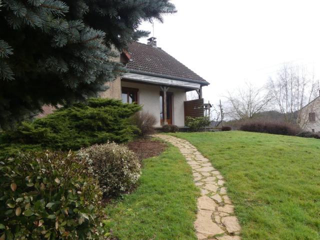 ETANG SUR ARROUX PAVILLON SUR SOUS SOL SEMI ENTERRE