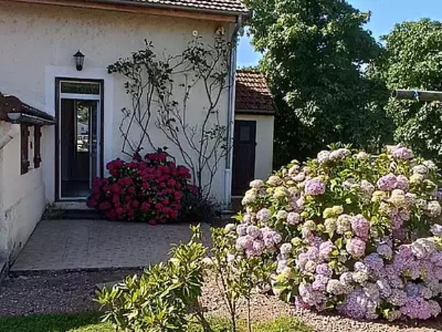 Etang sur Arroux 71190 Location maison 2 pièces t2