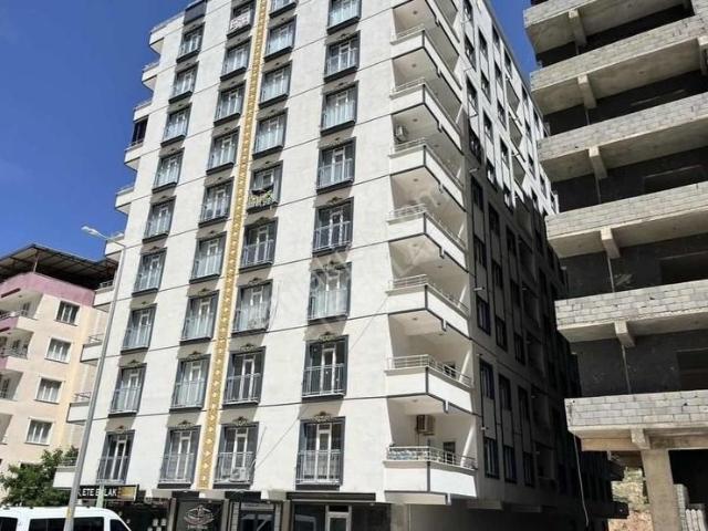 Ete Emlaktan Hastane Dibinde 1+1 Dairemiz Satılıktır