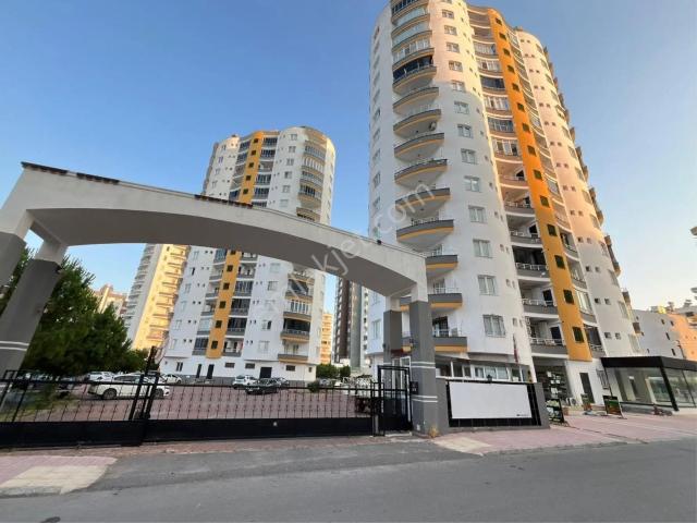 Ethereal'den Kuyuluk Civarı,site İçi,kombili,otoparklı Geniş 3+1