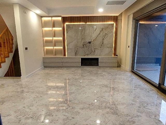ÇETİN GAYRİMENKUL'DENKONYAALTI MOLLAYUSUF MAH. KİRALIK FUL TRİPLEX 5+1 AKILLI VİLLA