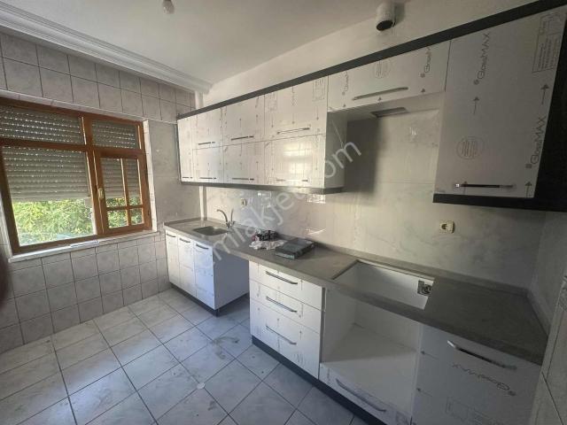 Etiler Mah Kiralık 2+1 Kullanışlı Daire