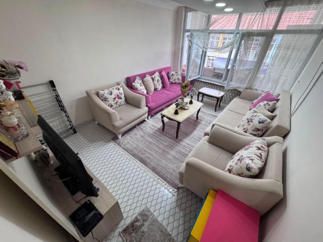 Etimesgut Alsancak Mah Ön Cephe 240m2 Salon Bağımsız 6+2 Daire
